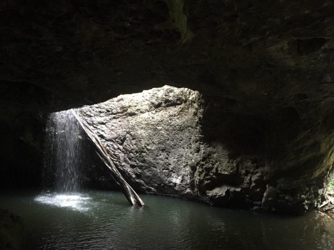 Natural Bridge 洞窟