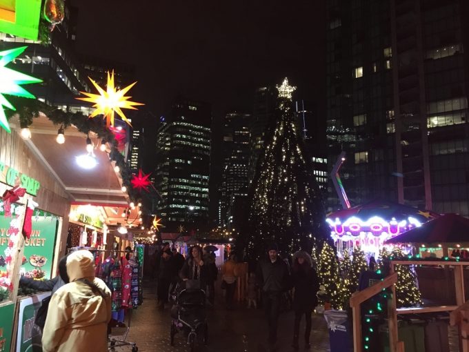 CHRISMAS MARKET  bigtree