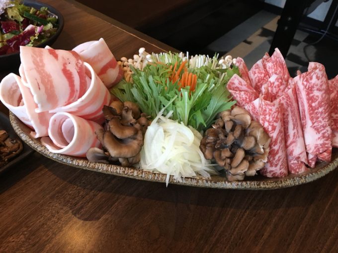 ぎゅうとん合戦 恩納御殿