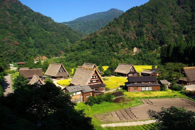 五箇山合掌造り集落へのアクセス