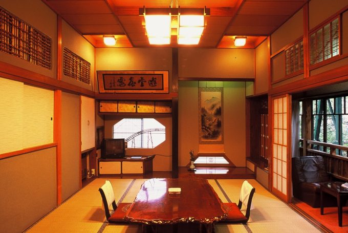 清廣館