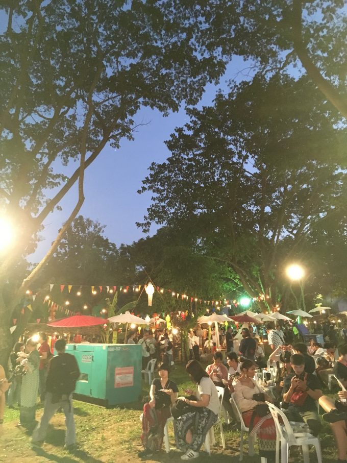 コムローイ祭り
