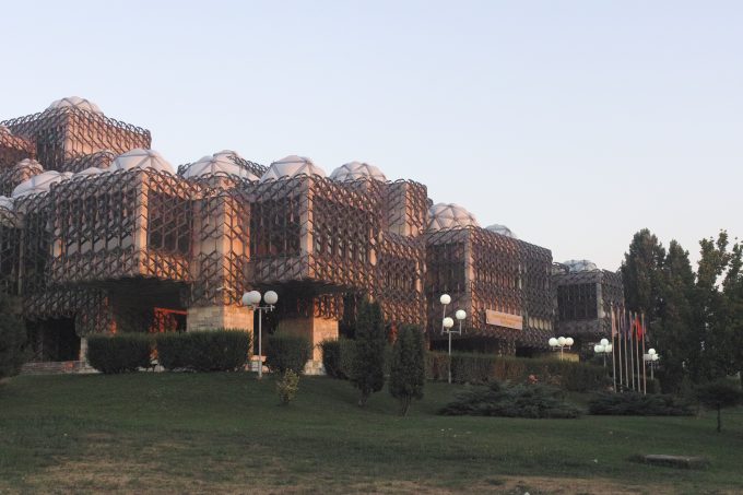 国立図書館