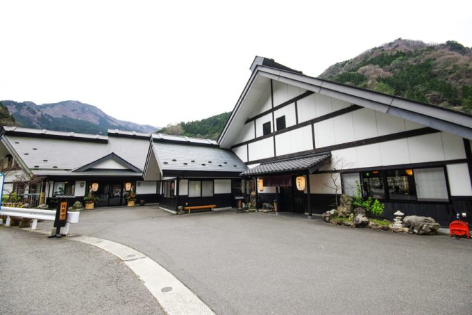 渓谷の隠れ宿・祖谷美