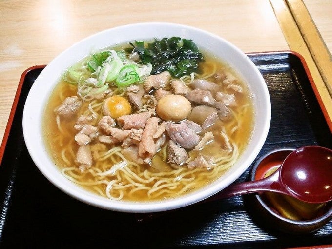 一茶庵のとりもつラーメン