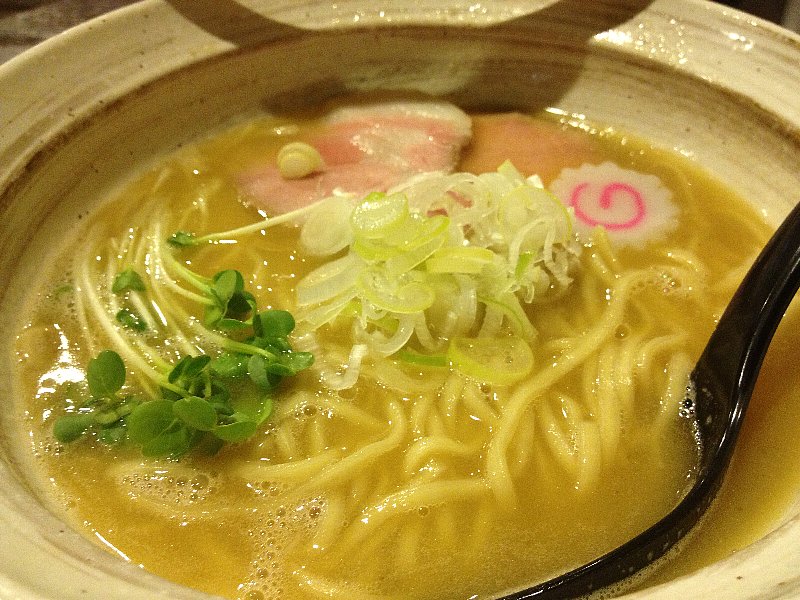 ノロマ（麺屋 NOROMA）