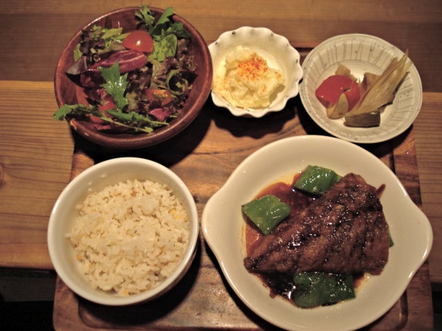 ラジオカフェ　御幸町三条