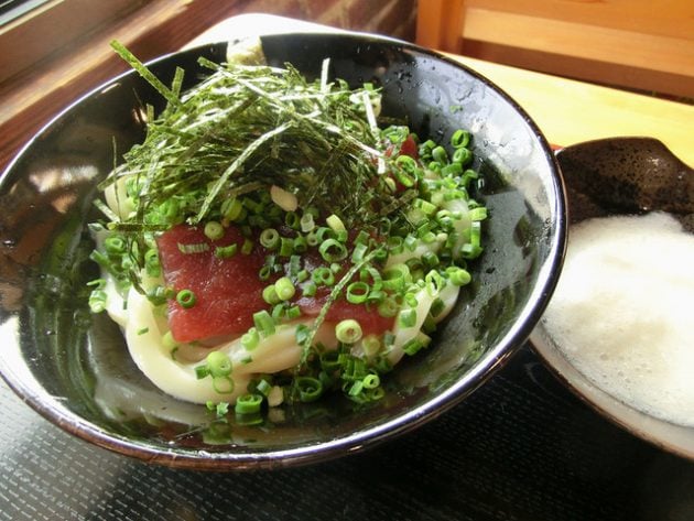 手打うどん 三徳 うどん