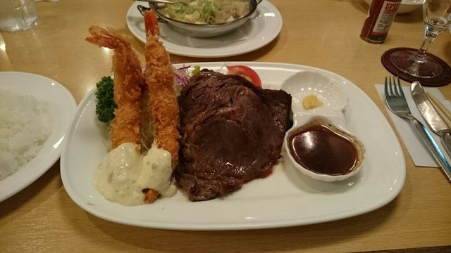 レストラン　シラツユ