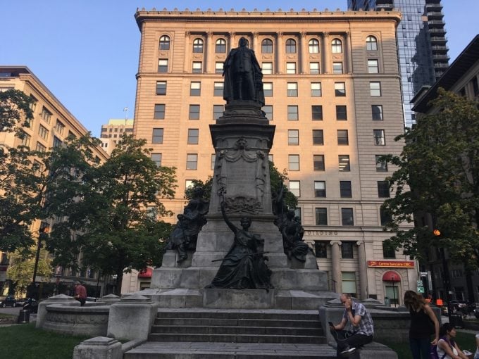 montreal downtown statue
