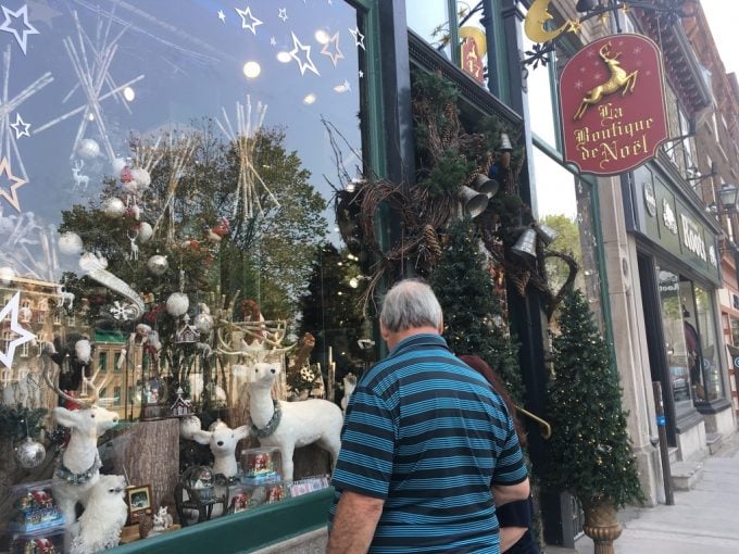 Rue De Buade Christmas