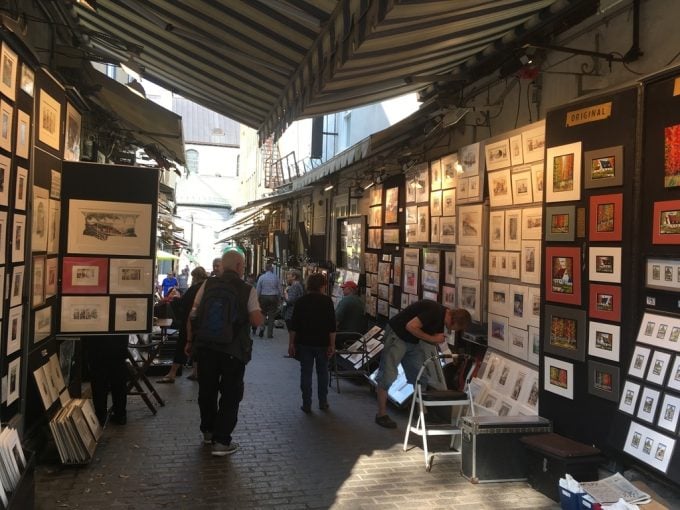 Rue du Tresor