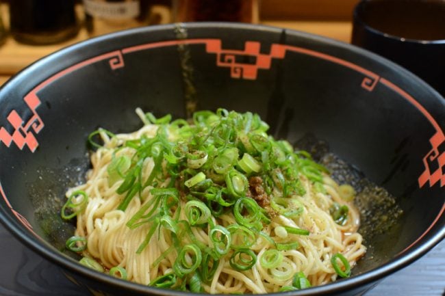 汁なし坦坦麺専門　キング軒の広島式汁なし担坦麺