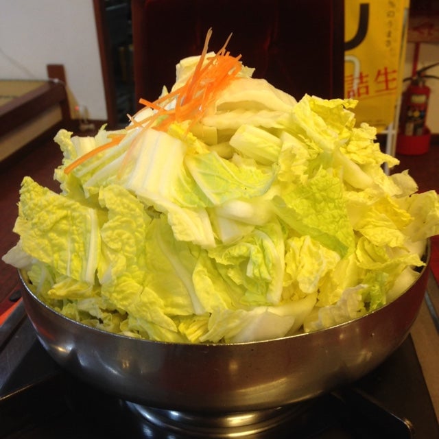 滋賀県のB級グルメ「とり野菜みそ鍋」