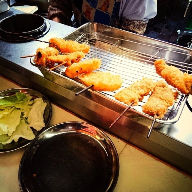 新梅田食堂街 串かつ百百