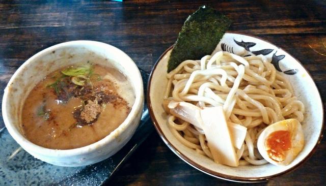 滋賀県のB級グルメ「こってりつけ麺」