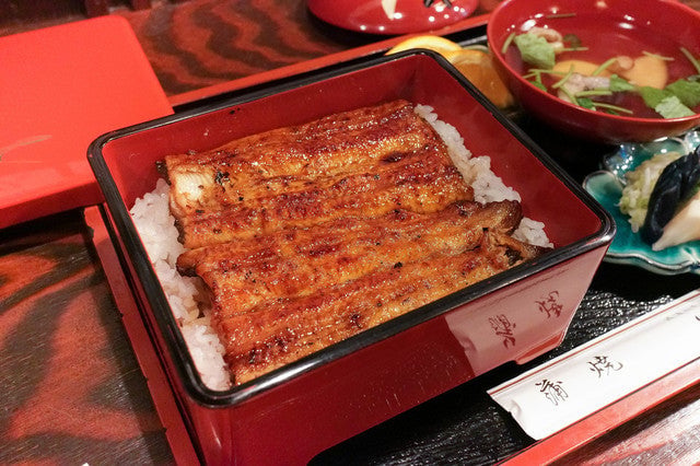 日暮里 絶品グルメ 稲毛屋