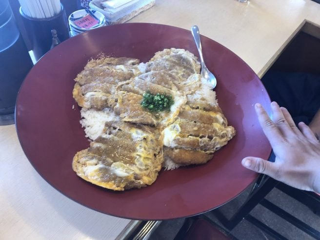 まねき　バカツ丼