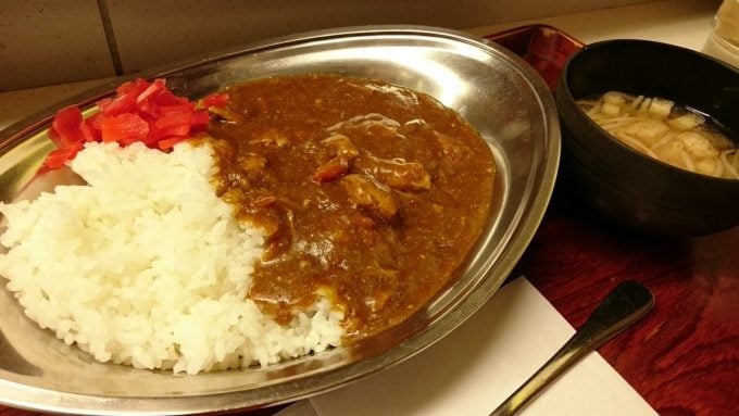 丸青食堂