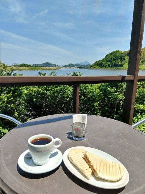 島根県　カフェ　カフェロッソ