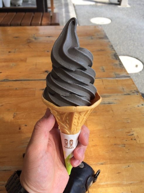 あじろや