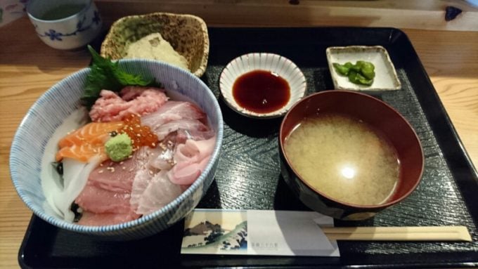 伊豆 すぎ屋 海鮮丼ランチ
