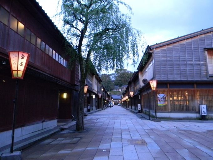 ひがし茶屋街ってどんなところ？