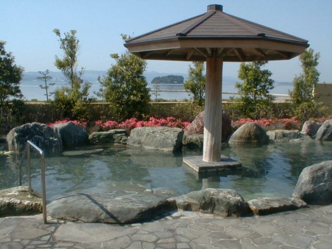 ひょっこり温泉　島の湯