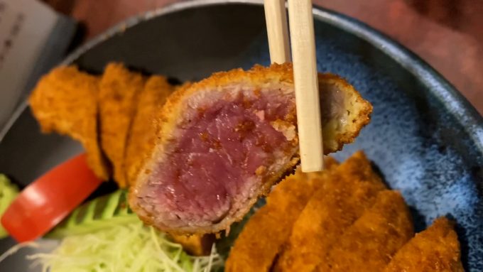 新橋グルメ 牛カツ岡田