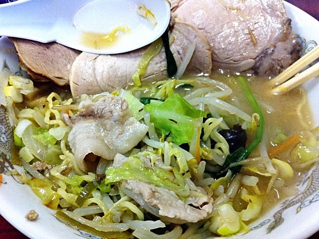 秋田大盛りランチ 三太(北秋田市)