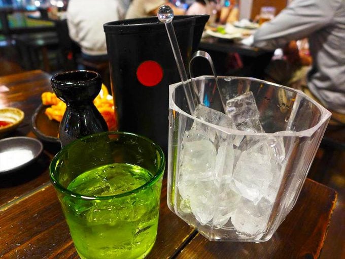 民謡ライブ　沖縄料理　居酒屋わらゆい