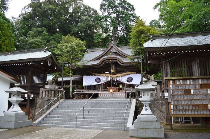 西寒田神社