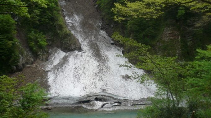 鐘釣駅