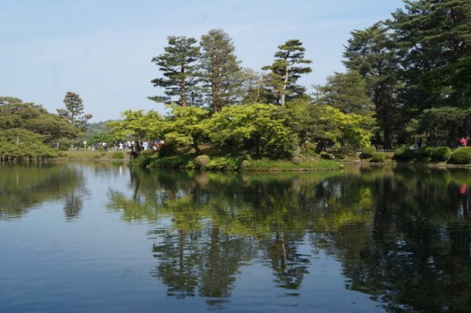 霞ヶ池