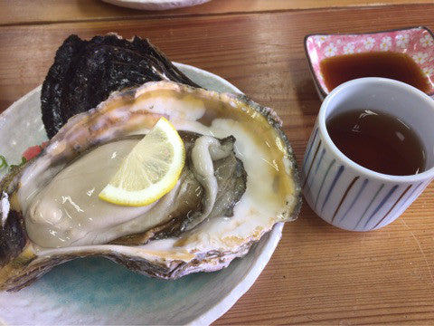 鳥羽磯部漁協直営お食事処　魚々味　牡蠣