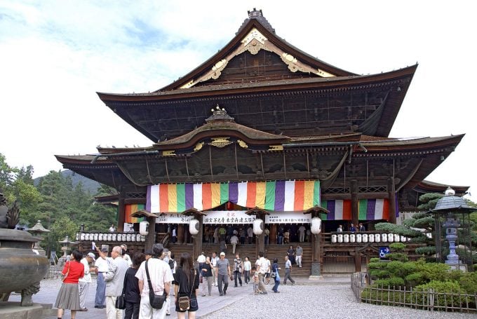 善光寺　長野県　観光名所