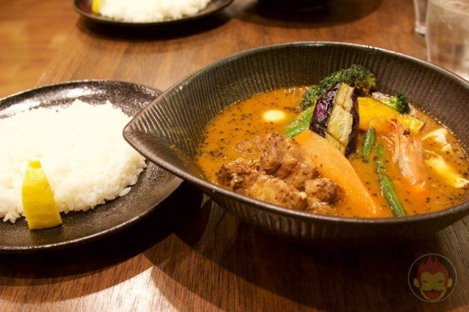 新千歳空港グルメ スープカレー lavi