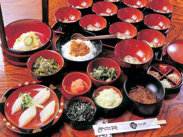 アルパインビジターセンター（富良野市）