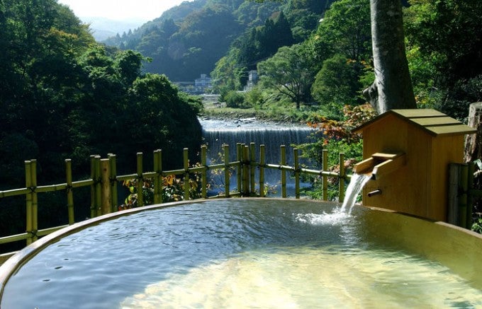 福島 人気温泉宿 土湯温泉・ホテル山水荘
