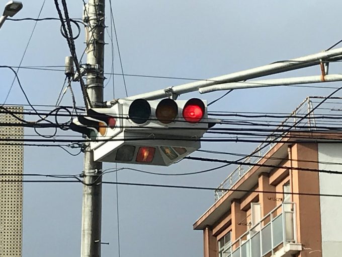 宮城県あるある 懸垂型信号機 宮城