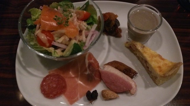 南陽市ランチ 南陽市　ランチ　EST!