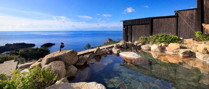 高知県で人気の温泉地と人気温泉宿を厳選