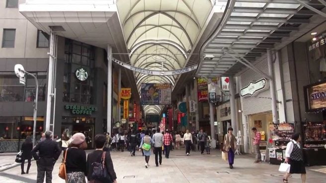 広島本通り商店街
