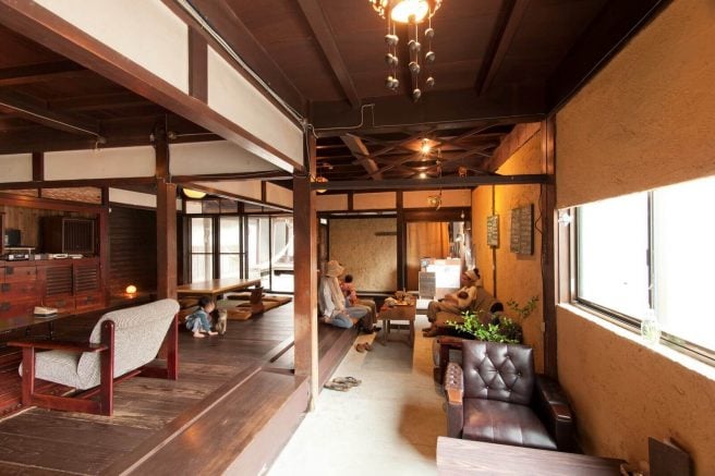 島根県　カフェ　廻屋
