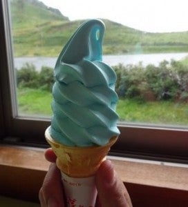 北海道 ソフトクリーム カムイ番屋